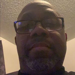 Meet your Posher, Ronny